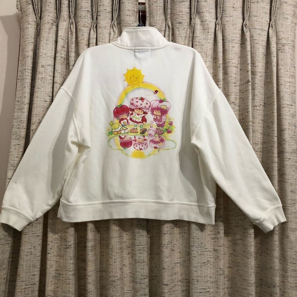 Strawberry Shortcake Cropped Quarter Zip Graphic Sweatshirt